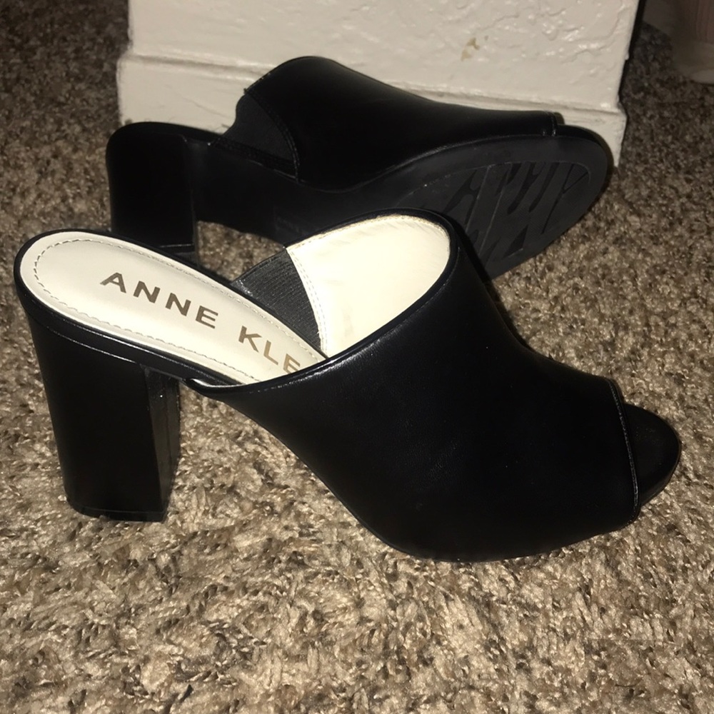 Slide on heels